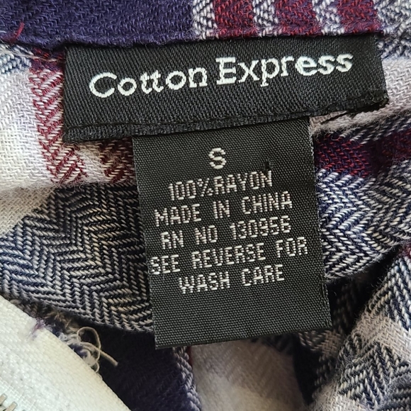 Express Flannel - Picture 3 of 4